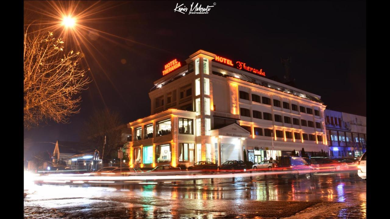 Theranda Hotel Prizren Extérieur photo