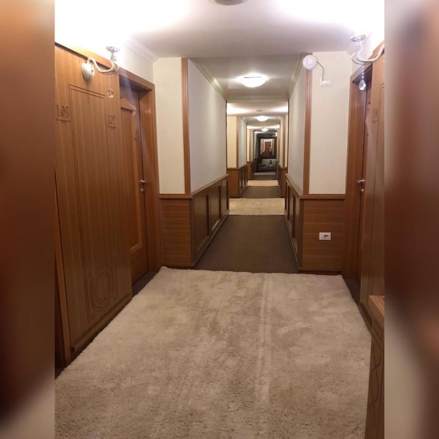 Theranda Hotel Prizren Extérieur photo