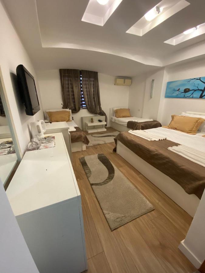 Theranda Hotel Prizren Extérieur photo