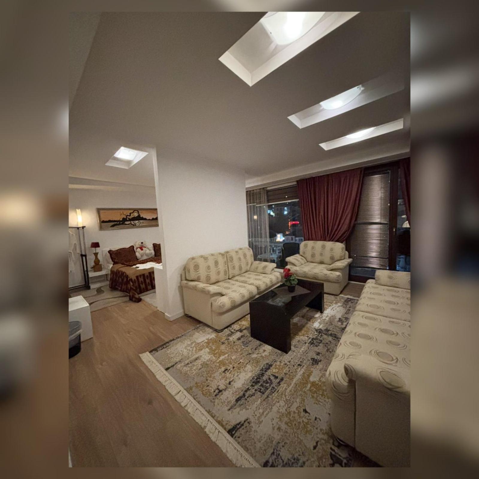 Theranda Hotel Prizren Extérieur photo